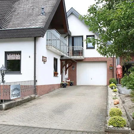 Gästehaus Portugall-2
