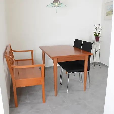 Guesthouse Casa Esperanza Basel-2