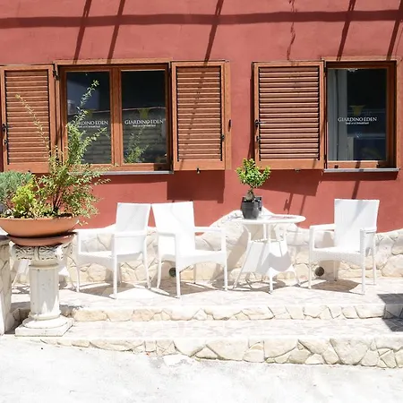 Giardino Eden B&B-3
