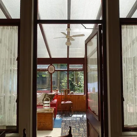 Ashgrove House-2