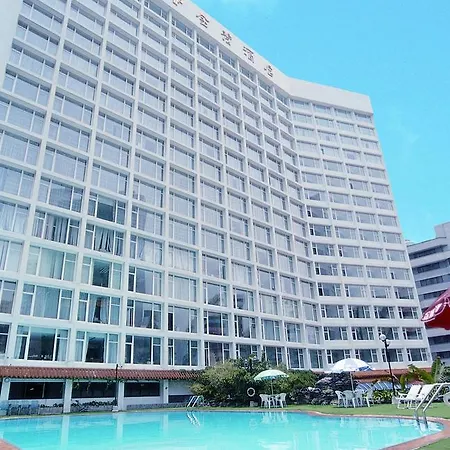 Golden Lustre Hotel-3