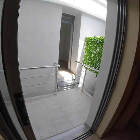 Riviera Rooms-2