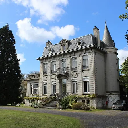 Au Château Des Thermes-2