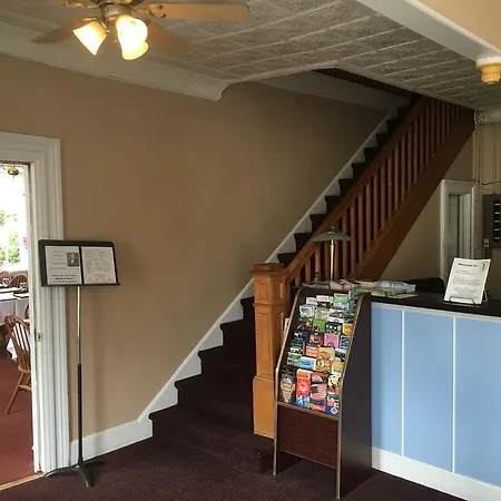 The Tunnicliff Inn-3