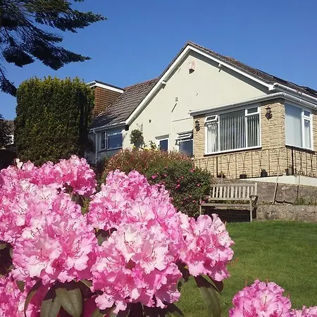 Churston Way Lodge Guest House-2