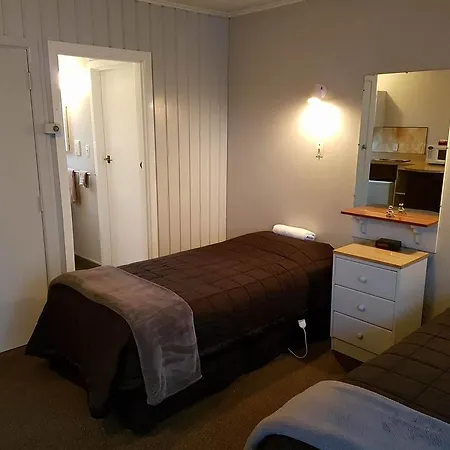 Camberley Court Motel-2