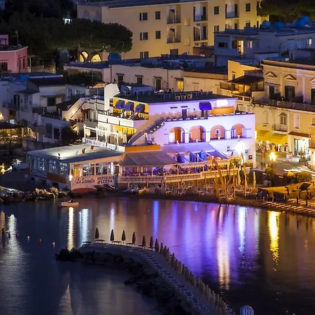 Hotel La Sirenella-2