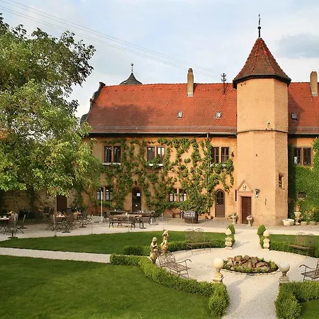 Wörners Schloss Weingut&Wellness-Hotel-2