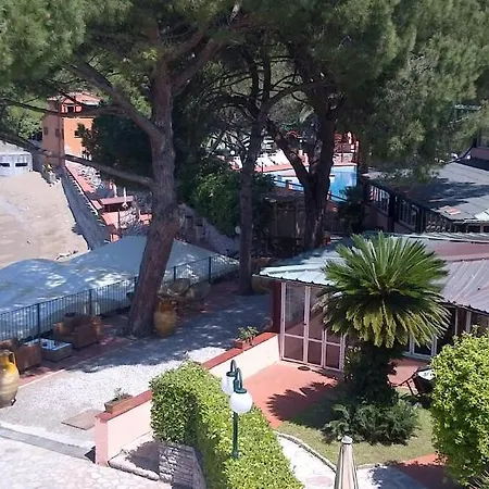 Hotel Fiascherino-3