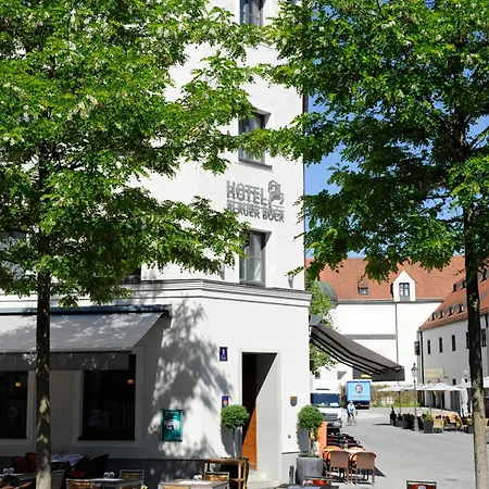 Hotel Blauer Bock-2