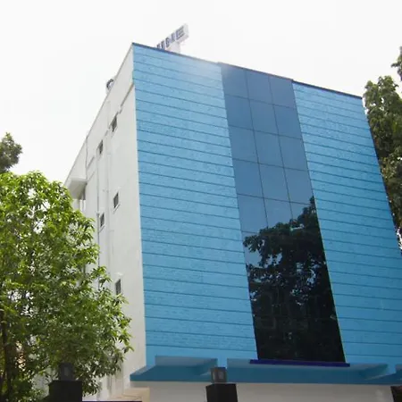Cloud Nine Serviced Apartments-2