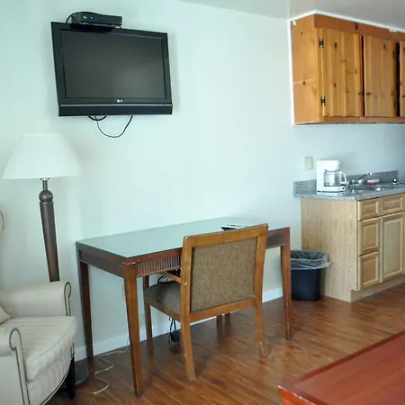 Spindrift Motel-2