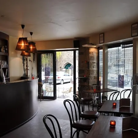 Cafe Hotel du Theatre-2