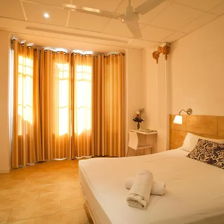 Hostal Martinval-2