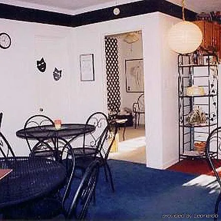 Broadway Inn-2