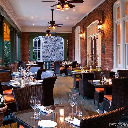 Wayne Hotel-2