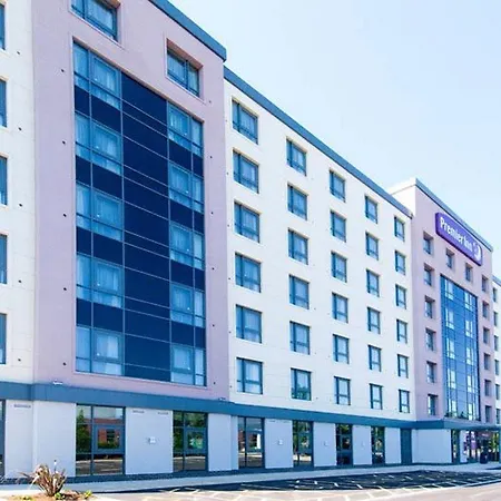 Premier Inn London Gatwick Manor Royal-3