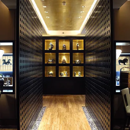 The Claridges New Delhi-2