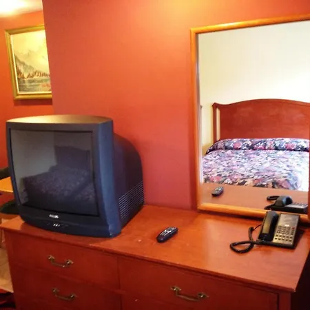 Parkway Motel-3