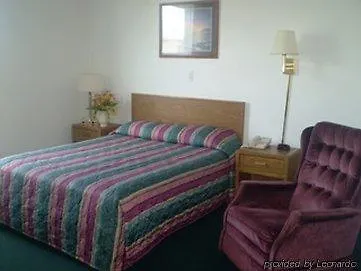 Budget Host Caribou Inn-2