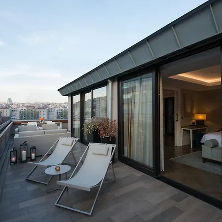 10 Karakoy-2