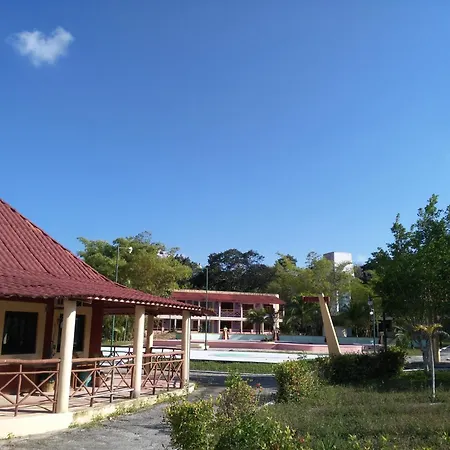 Hotel Debliz Xpujil-3