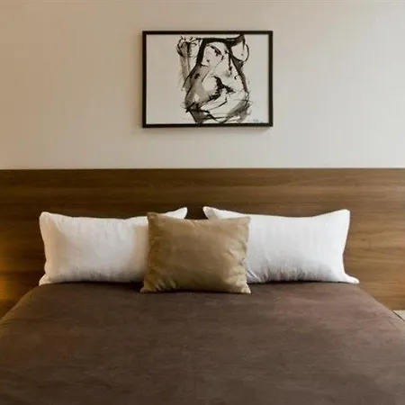 Avni Kensington Hotel-3