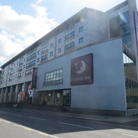 Premier Inn London Wimbledon South-3