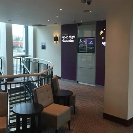 Premier Inn London Wimbledon South-2