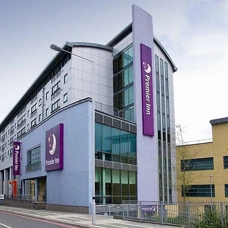Premier Inn London Wimbledon South-2