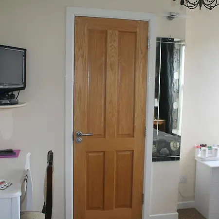 Riverside B&B-3