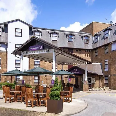 Premier Inn London Gatwick Airport A23-2