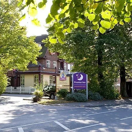 Premier Inn Loughton/Buckhurst Hill-2