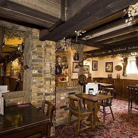 Premier Inn Tonbridge-2