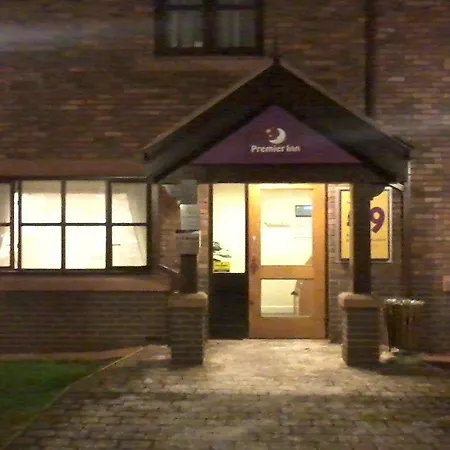 Premier Inn Carlisle Central-3