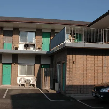 Tropicana Inn-3