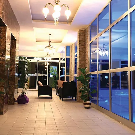 Lavin Hotel & Spa-3