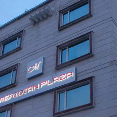Hotel Meridian Plaza-3