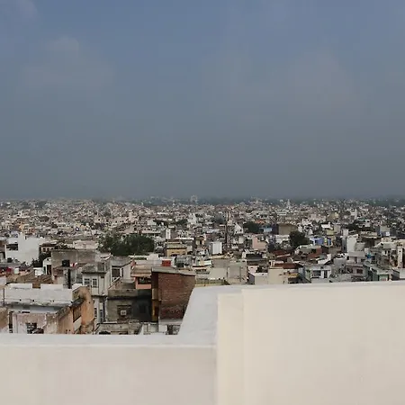 Mewar Avenue Guest House Near Lake Pichola-2