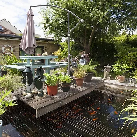 Melrose House-3
