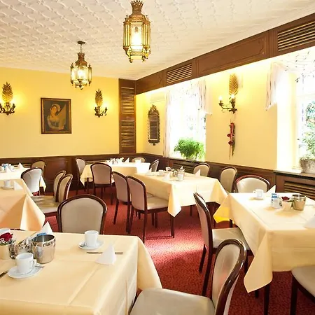 Hotel Strauss-2