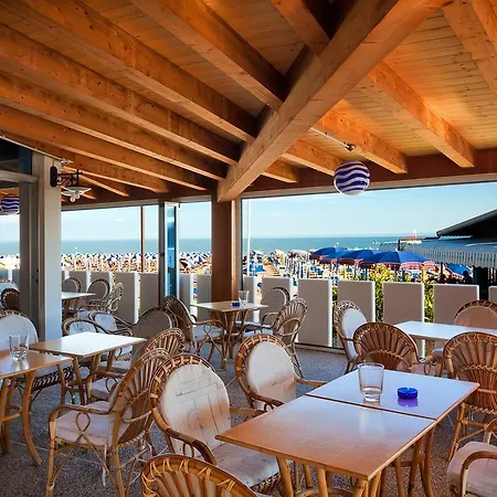 Hotel Playa E Mare Nostrum-2