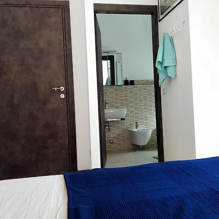 B&B Rosa Blu-2