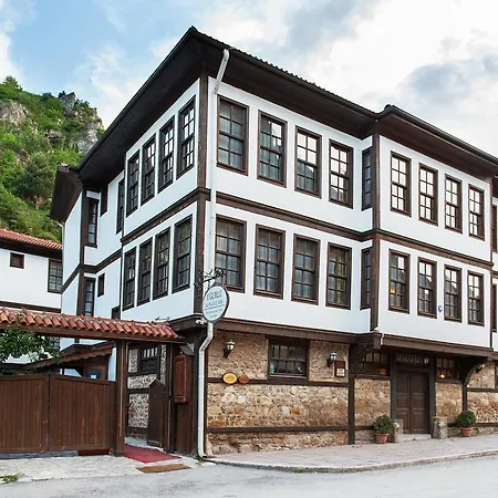 Uğurlu Konakları-3