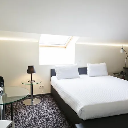Hotel Tristar-2