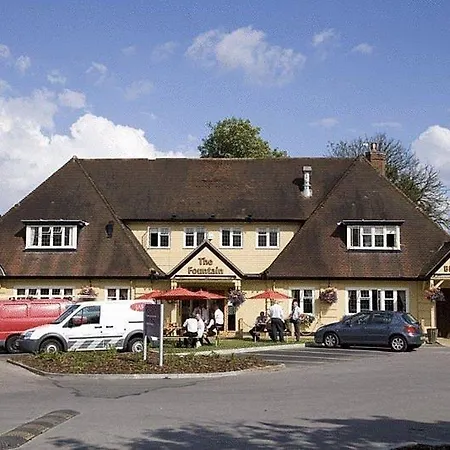 Premier Inn London Twickenham East-3