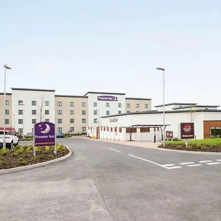 Premier Inn Stoke-On-Trent-3