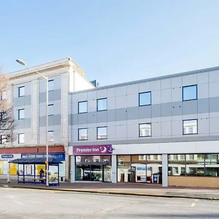Premier Inn Eastbourne Town Centre-2