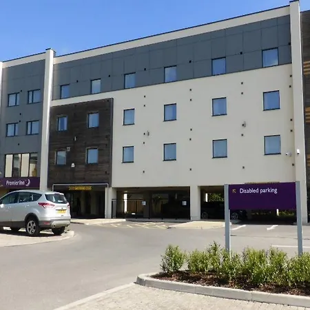 Premier Inn Newton Abbot-3