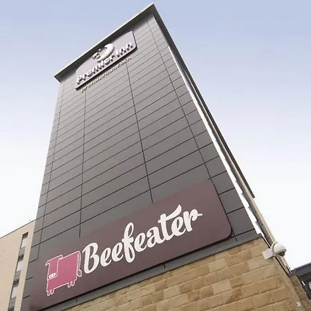Premier Inn Halifax Town Centre-2